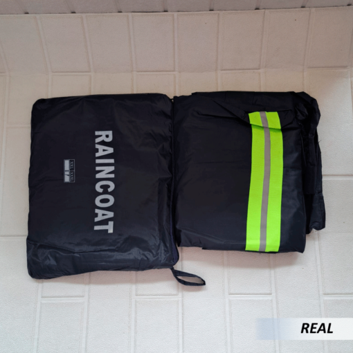 Traje impermeable con visor - Imagen 4